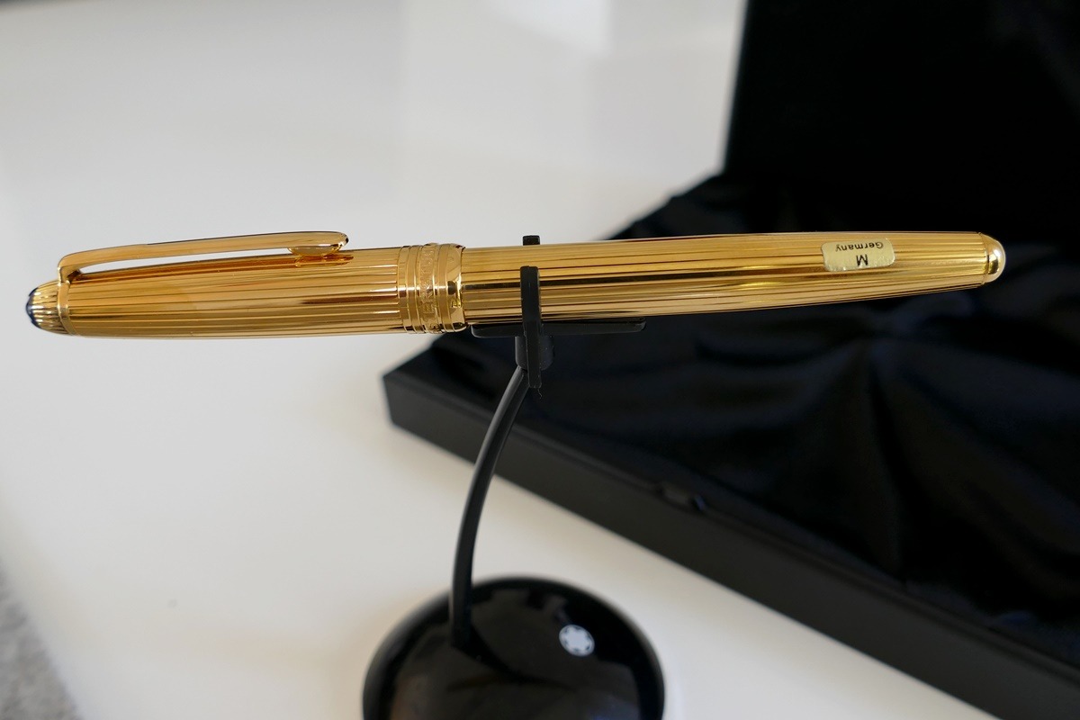 MontChrono Uhren und Stifte