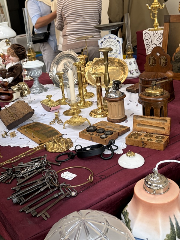 Antik und Design Markt Hamburg Collonaden