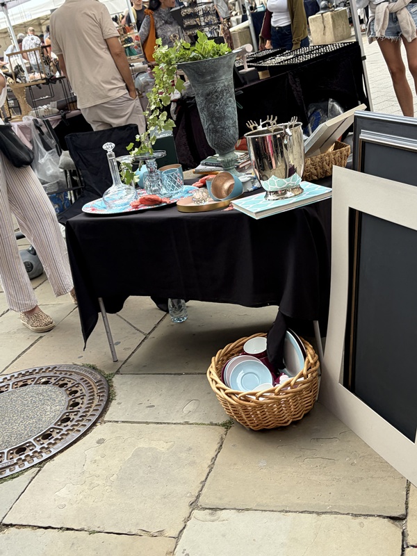 Antik und Design Markt Hamburg Collonaden